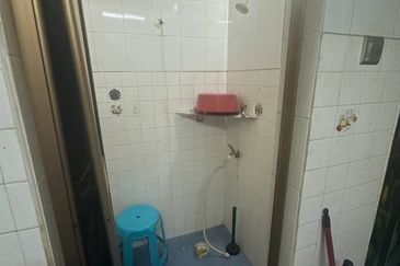 Seksyen 18, Shah Alam