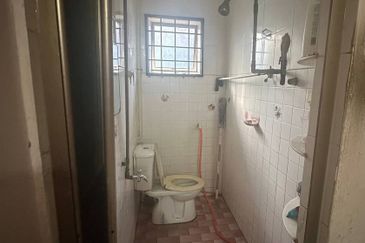 Seksyen 18, Shah Alam