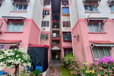 Pangsapuri Melor, Bukit Subang