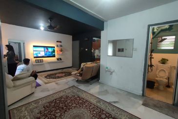 Pangsapuri Melor, Bukit Subang