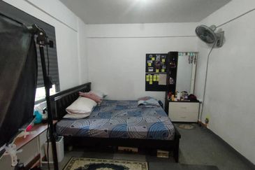 Pangsapuri Melor, Bukit Subang