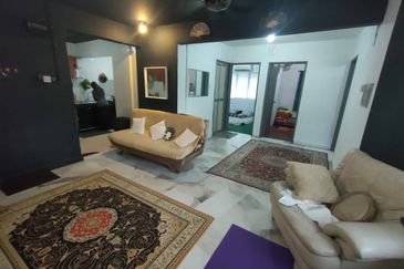 Pangsapuri Melor, Bukit Subang