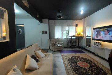 Pangsapuri Melor, Bukit Subang