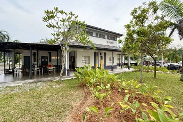 D'Kristal Apartment @ Setia EcoHill (Pangsapuri D'Kristal)