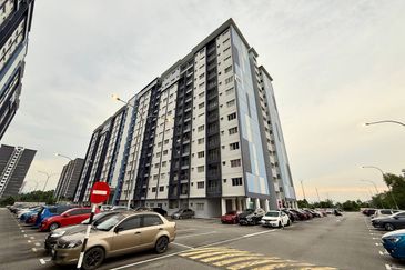 D'Kristal Apartment @ Setia EcoHill (Pangsapuri D'Kristal)