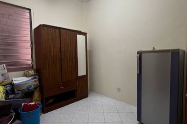 Pangsapuri Putra Impian, Taman Pinggiran Putra