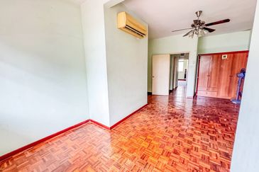 Bandar Country Homes