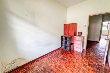 Bandar Country Homes