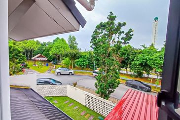 Ivy Terrace & Clover Park Denai Alam