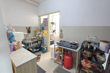 Serai Wangi Apartment