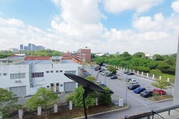 Serai Wangi Apartment