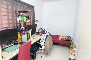 Serai Wangi Apartment