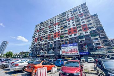 Pangsapuri SS8 Kelana Jaya