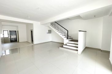 Casira 3 @ Bandar Bukit Raja