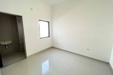 Casira 3 @ Bandar Bukit Raja