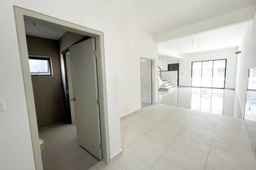 Casira 3 @ Bandar Bukit Raja