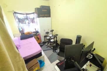 Apartment Desa Peransang