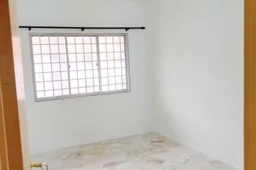 Astana Alam Apartment