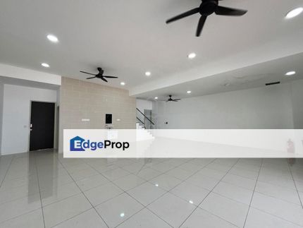 Ready to Move in Double Storey Elmina Valley with Kitchen Cabinet for Rent, Selangor, Denai Alam