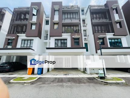 TOWNHOUSE DOUBLE STOREY HOUSE 50 RESIDENSI CAHAYA SPK SEKSYEN U9 SHAH ALAM, Selangor, Shah Alam