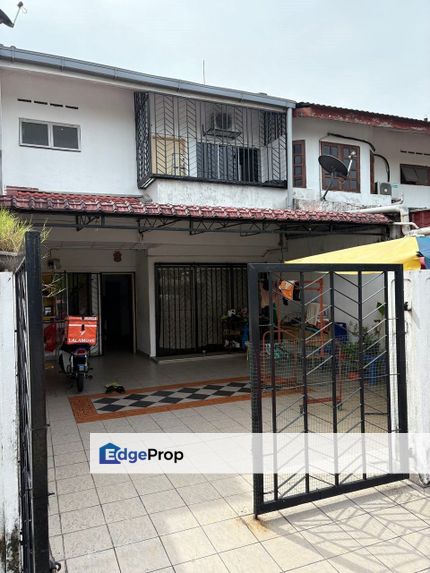 DOUBLE STOREY TERRACE TAMAN SRI MUDA, SEKSYEN 25 SHAH ALAM, Selangor, Shah Alam