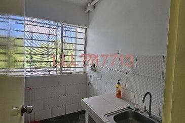 University Prime Condominium