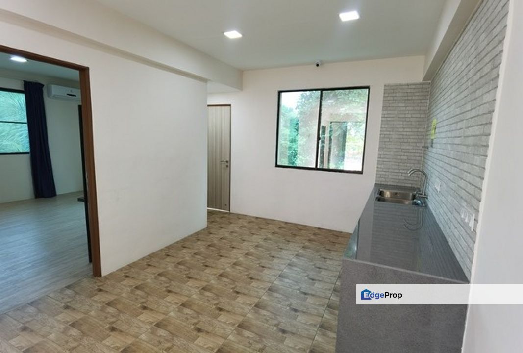 BUNGALOW , Sabah, Kota Kinabalu