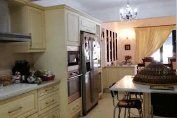 FOR SALE! Double Storey Bungalow Laman Permai, Subang Bestari, Seksyen U5 Shah Alam