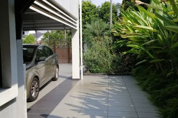 FOR SALE! Double Storey Bungalow Laman Permai, Subang Bestari, Seksyen U5 Shah Alam