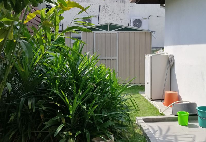 Double Storey Bungalow Laman Permai, Subang Bestari, Seksyen U5 Shah Alam FOR SALE! 