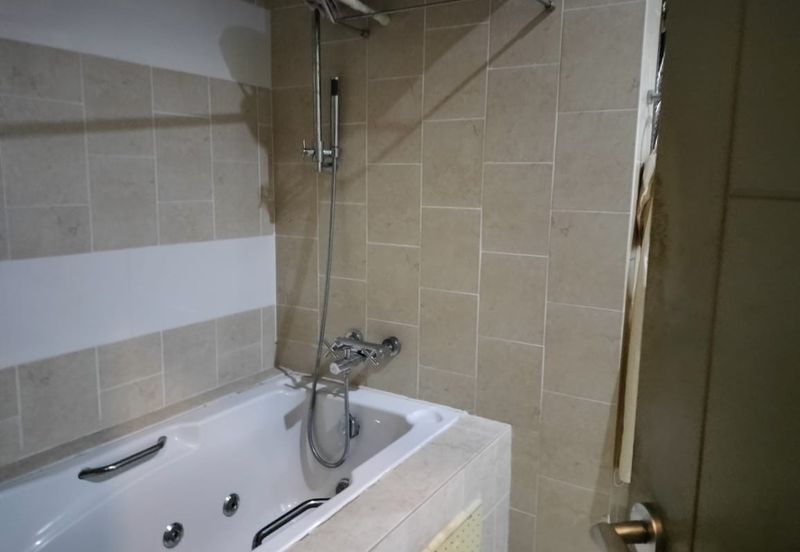 Double Storey Bungalow Laman Permai, Subang Bestari, Seksyen U5 Shah Alam FOR SALE! 