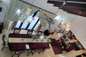 FOR SALE! Double Storey Bungalow Laman Permai, Subang Bestari, Seksyen U5 Shah Alam