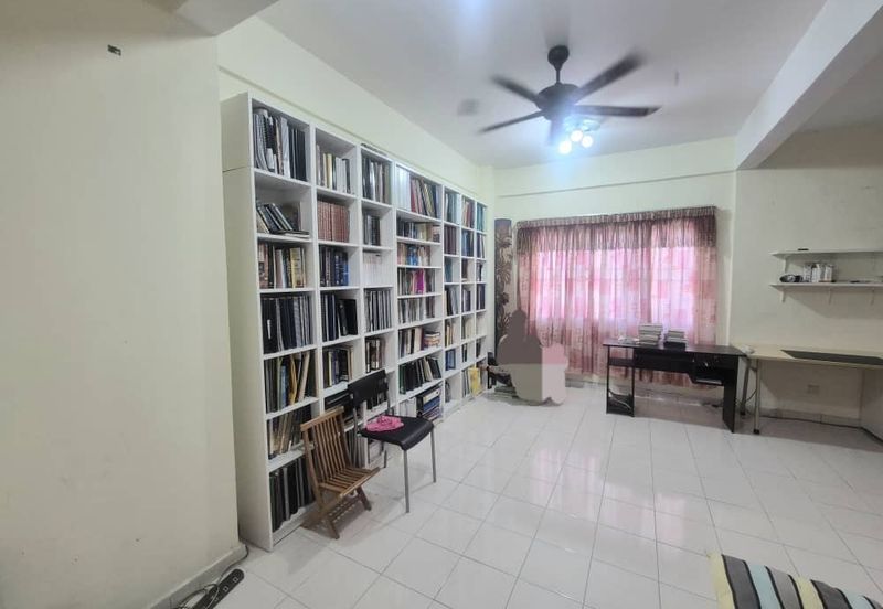 Selesa I-Resort Apartment