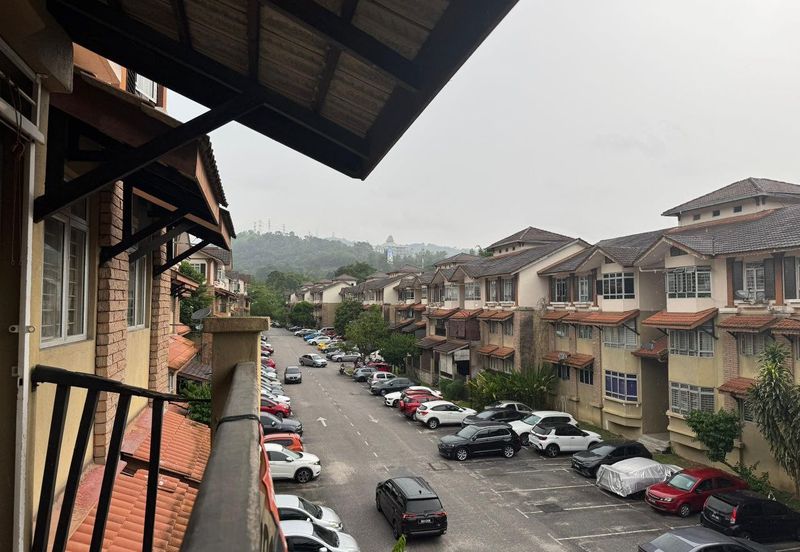 D Rimba Apartment, Kota Damansara