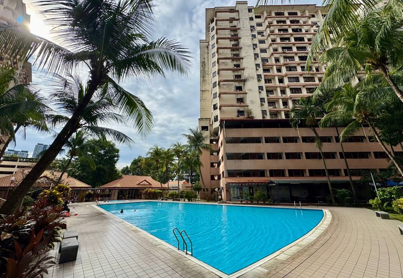 Bayu Tasik Condominium