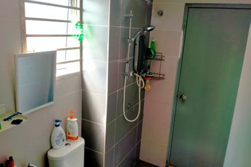 Seksyen 30, Shah Alam