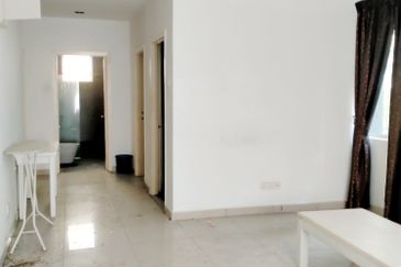 FREEHOLD SUITABLE FOR HOSTEL HOMESTAY Building in Brickfields Kuala Lumpur 