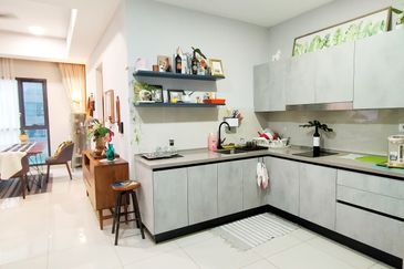 Dianthus @ Tropicana Gardens