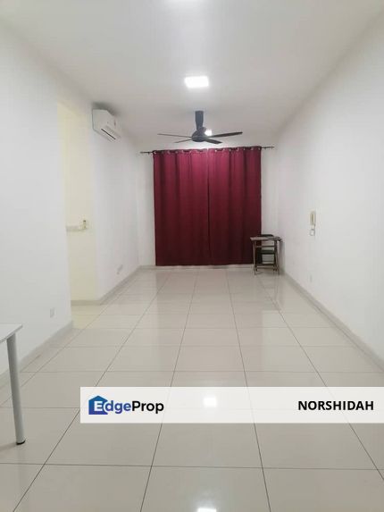 PARTIALLY FURNISHED COMES WITH 3 UNITS AIR-COND, Selangor, Bangi