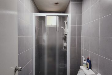 Savanna Executive Suites @ Southville City