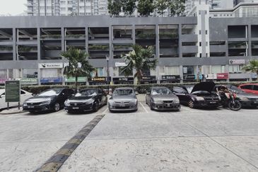 Savanna Executive Suites @ Southville City