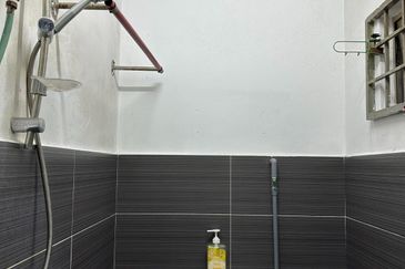 Jalan Bandar Kinrara 1/4