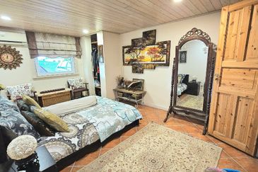 Seksyen 3, Shah Alam