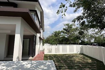 Arahsia Residences, Tropicana Aman