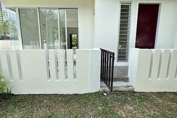 Arahsia Residences, Tropicana Aman