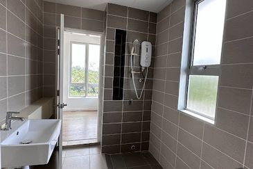 Arahsia Residences, Tropicana Aman