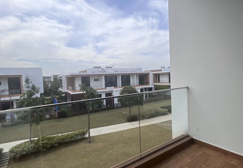 Monterey Residences @ Eco Sanctuary