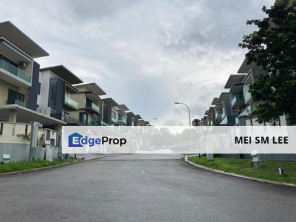 6 Bedroom 3 Storey Semi D For Sale @ Vista Hills - Bandar Mahkota Cheras, Sg Long, Balakong, Selangor, Selangor, Cheras