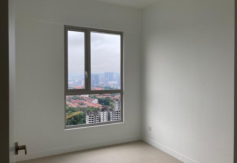 Lakefront Condominium | Emerald Hills @ Alam Damai