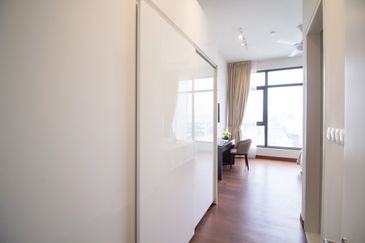 Pavilion Embassy Residence